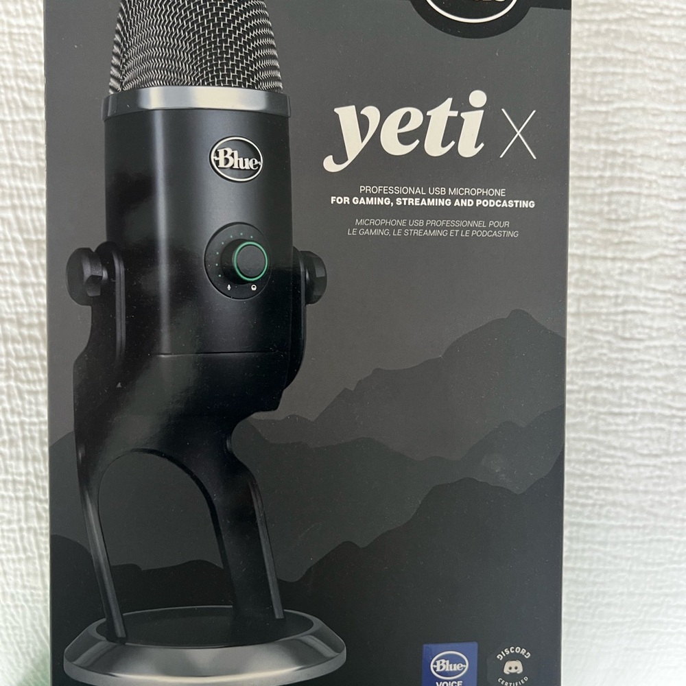 Blue Yeti X Microphone - Black and Silver